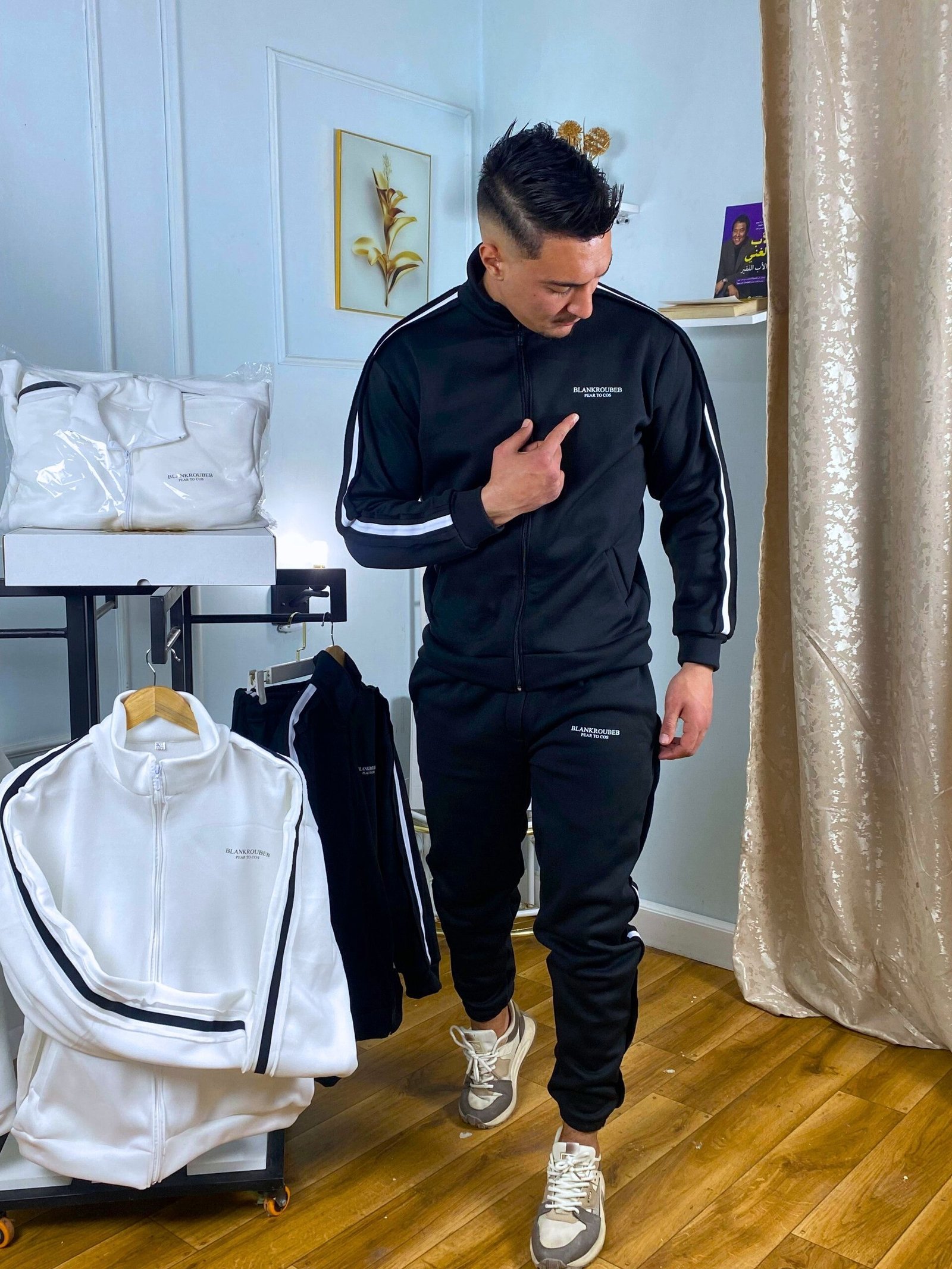 survetement - الصورة 9